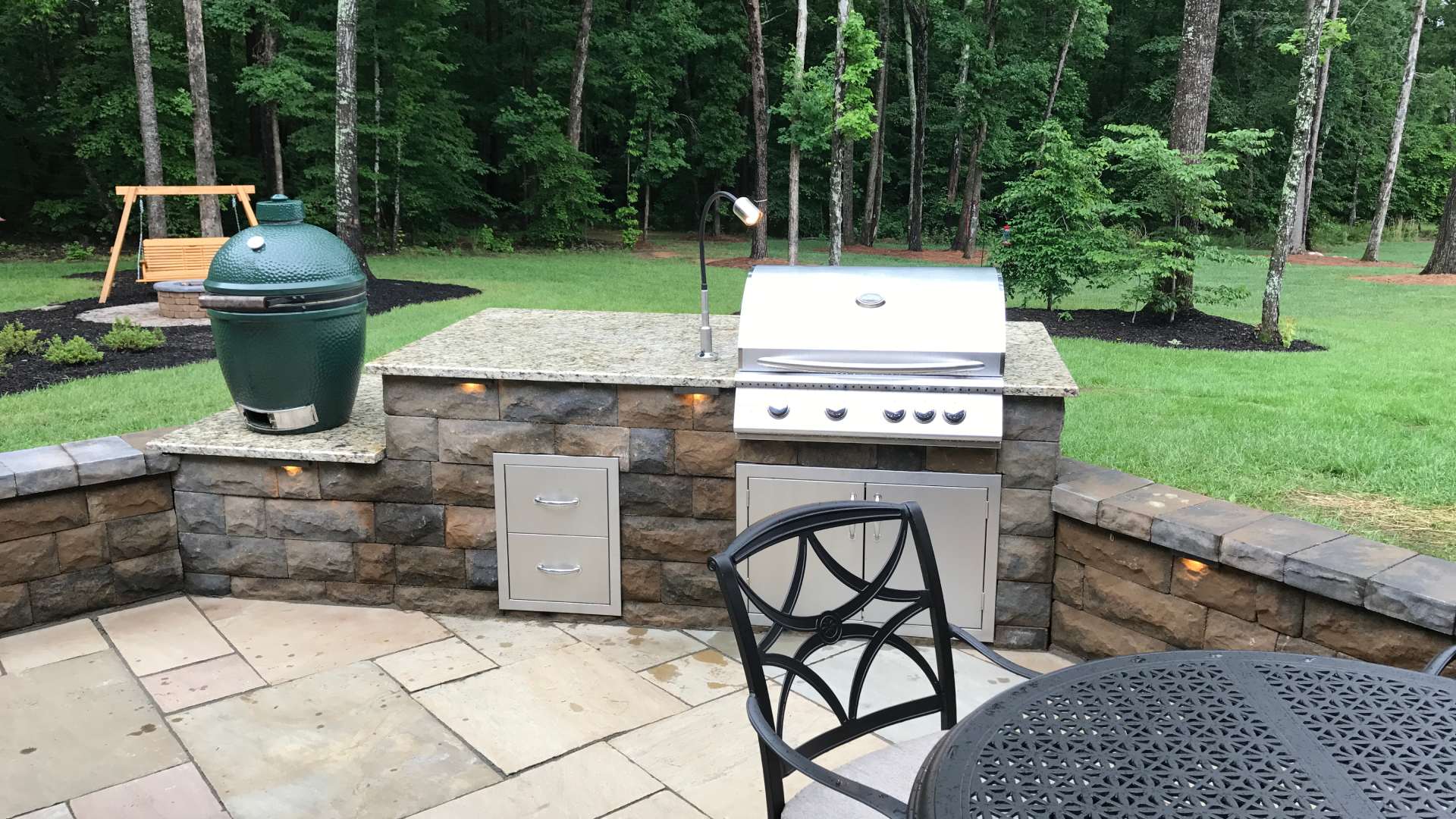 3 Things to Consider When Designing an Outdoor Kitchen